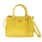 Pre-owned Fabric prada-bags Prada Vintage , Yellow , Dames