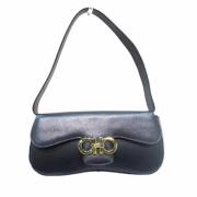 Pre-owned Fabric handbags Salvatore Ferragamo Pre-owned , Black , Dame...