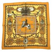 Pre-owned Silk scarves Hermès Vintage , Multicolor , Dames