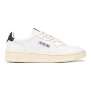 Witte Leren Sneaker met Zwarte Hiel Detail Autry , White , Heren