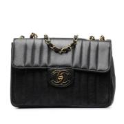 Pre-owned Leather shoulder-bags Chanel Vintage , Black , Dames