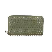 Pre-owned Leather wallets Prada Vintage , Green , Dames