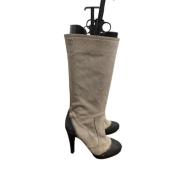 Pre-owned Suede boots Chanel Vintage , Gray , Dames