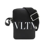 Pre-owned Fabric crossbody-bags Valentino Vintage , Black , Dames