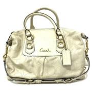 Pre-owned Fabric handbags Coach Pre-owned , Beige , Dames