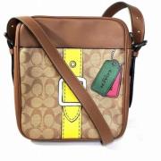 Pre-owned Fabric shoulder-bags Coach Pre-owned , Beige , Dames