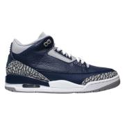 Retro Georgetown Limited Edition Sneakers Nike , Blue , Heren