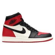 Retro High OG Bred Toe Nike , Red , Heren