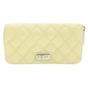 Pre-owned Leather wallets Chanel Vintage , Beige , Dames