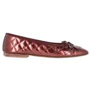 Pre-owned Leather flats Chanel Vintage , Red , Dames