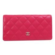 Pre-owned Leather wallets Chanel Vintage , Red , Dames