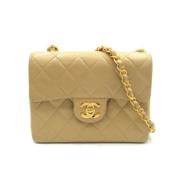 Pre-owned Leather shoulder-bags Chanel Vintage , Beige , Dames