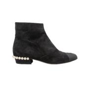 Pre-owned Suede boots Chanel Vintage , Black , Dames