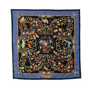 Pre-owned Silk scarves Hermès Vintage , Multicolor , Dames