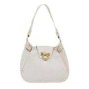 Pre-owned Leather handbags Salvatore Ferragamo Pre-owned , White , Dam...