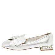 Pre-owned Leather flats Miu Miu Pre-owned , Gray , Dames