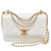 Pre-owned Leather shoulder-bags Chanel Vintage , White , Dames