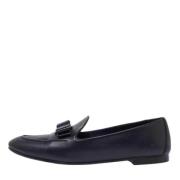 Pre-owned Canvas flats Salvatore Ferragamo Pre-owned , Black , Dames