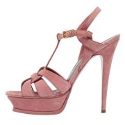 Pre-owned Suede heels Yves Saint Laurent Vintage , Pink , Dames