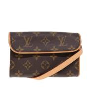 Pre-owned Canvas crossbody-bags Louis Vuitton Vintage , Brown , Dames