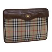 Pre-owned Canvas clutches Burberry Vintage , Beige , Dames