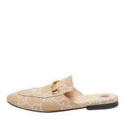 Pre-owned Canvas sandals Gucci Vintage , Beige , Dames