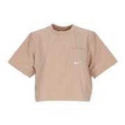 Moderne Boxy Top Korte Mouwen T-shirt Nike , Pink , Dames