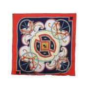 Pre-owned Silk scarves Hermès Vintage , Red , Dames