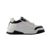 Pre-owned Leather sneakers Versace Pre-owned , White , Dames