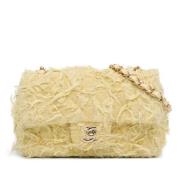 Pre-owned Fabric crossbody-bags Chanel Vintage , Yellow , Dames