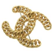 Pre-owned Metal brooches Chanel Vintage , Yellow , Dames