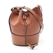 Pre-owned Leather shoulder-bags Loewe Pre-owned , Brown , Dames