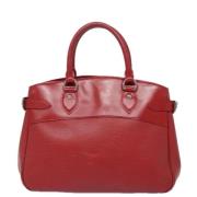 Pre-owned Leather louis-vuitton-bags Louis Vuitton Vintage , Red , Dam...