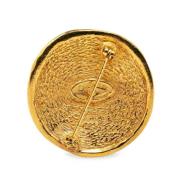 Pre-owned Metal brooches Chanel Vintage , Yellow , Dames