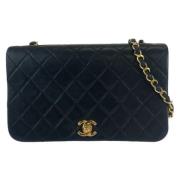 Pre-owned Leather crossbody-bags Chanel Vintage , Black , Dames