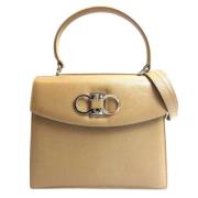 Pre-owned Leather handbags Salvatore Ferragamo Pre-owned , Beige , Dam...