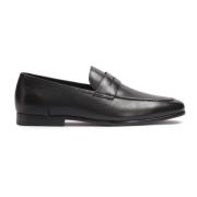 Loafers gemaakt van natuurlijk leer in zwart Kazar , Black , Heren