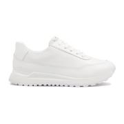 Witte leren sneakers op een comfortabele zool Kazar , White , Dames