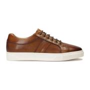 Bruine leren sneakers op een witte zool Kazar , Brown , Heren