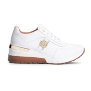 Dames witte leren sneakers op een verhoogde zool. Kazar , White , Dame...