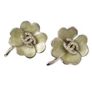 Pre-owned Metal earrings Chanel Vintage , Gray , Dames