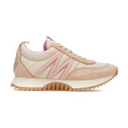 Stijlvolle Sneakers voor Dagelijks Gebruik Moncler , Beige , Dames