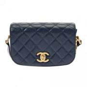 Pre-owned Suede chanel-bags Chanel Vintage , Blue , Dames