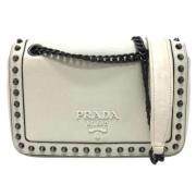 Pre-owned Leather prada-bags Prada Vintage , Beige , Dames