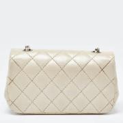 Pre-owned Leather chanel-bags Chanel Vintage , Beige , Dames