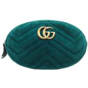 Pre-owned Suede clutches Gucci Vintage , Green , Dames