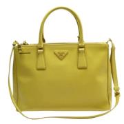 Pre-owned Leather prada-bags Prada Vintage , Yellow , Dames