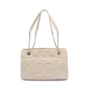 Pre-owned Fabric shoulder-bags Chanel Vintage , White , Dames