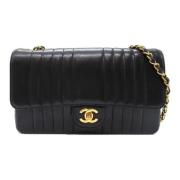 Pre-owned Leather shoulder-bags Chanel Vintage , Black , Dames