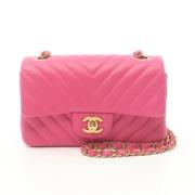 Pre-owned Leather chanel-bags Chanel Vintage , Pink , Dames